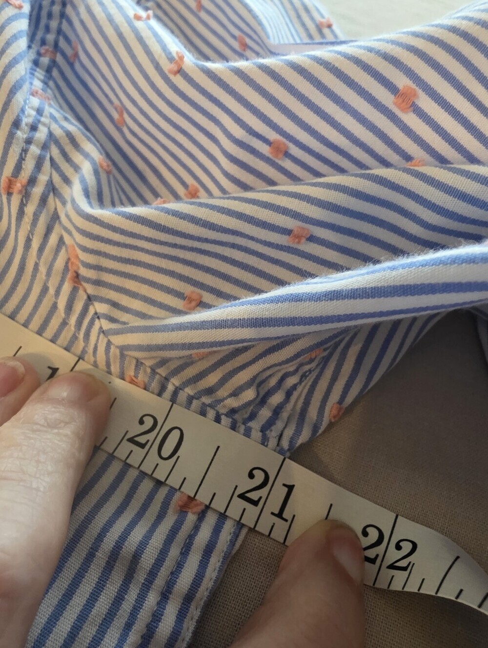 GAP Women's Boyfriend Striped Fitted Button-down Shirt With Pink Dots Size Large - Picture 8 of 9